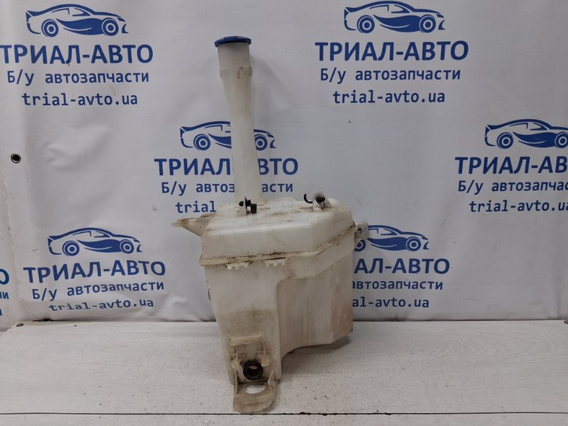 Бачок омывателя Hyundai I30 2007-2012 FD 1.6 diesel D4FB 986102L100 Б/У