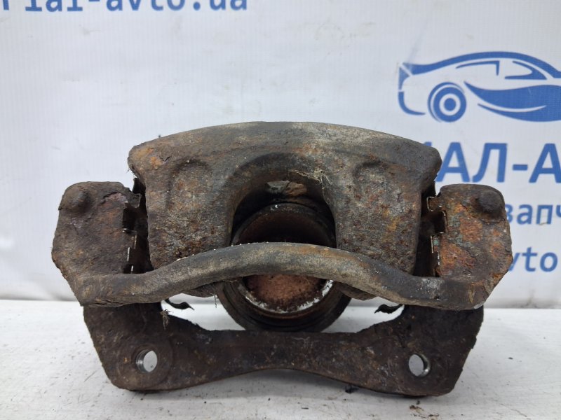 Суппорт передний правый I30 2007-2012 FD 1.6 diesel D4FB Суппорт передний правый I30 2007-2012 FD 1.6 diesel D4FB
