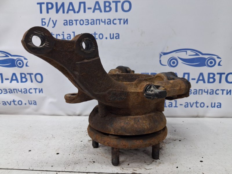 Кулак поворотный правый со ступицей Ceed 2006-2012 ED 1.6 diesel D4FB Кулак поворотный правый со ступицей Ceed 2006-2012 ED 1.6 diesel D4FB