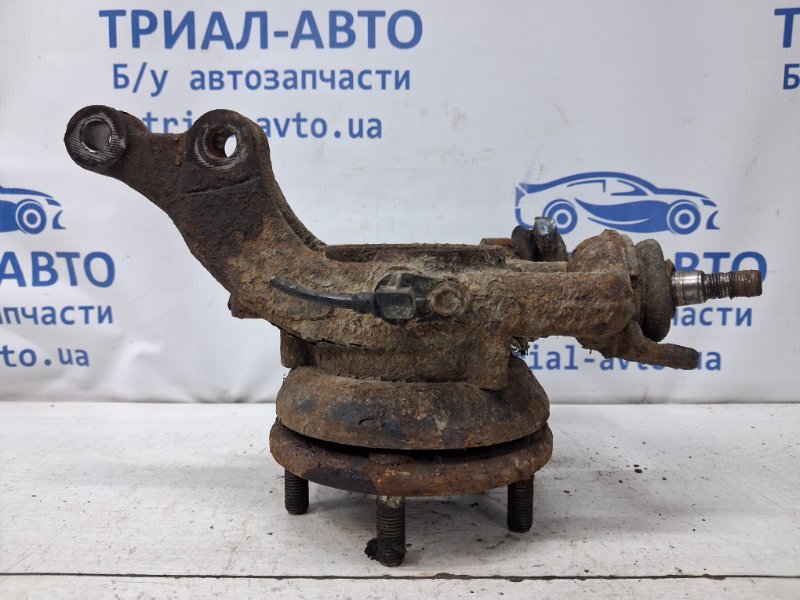 Кулак поворотный правый со ступицей I30 2007-2012 FD 1.6 diesel D4FB Кулак поворотный правый со ступицей I30 2007-2012 FD 1.6 diesel D4FB