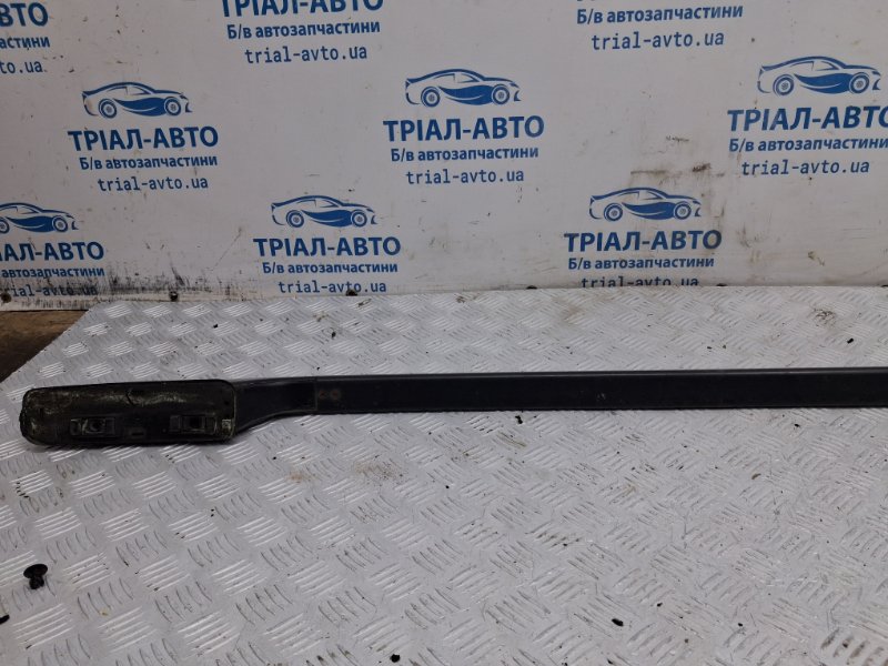 Рейлинг на крышу левый I30 2007-2012 FD 1.6 diesel D4FB Рейлинг на крышу левый I30 2007-2012 FD 1.6 diesel D4FB