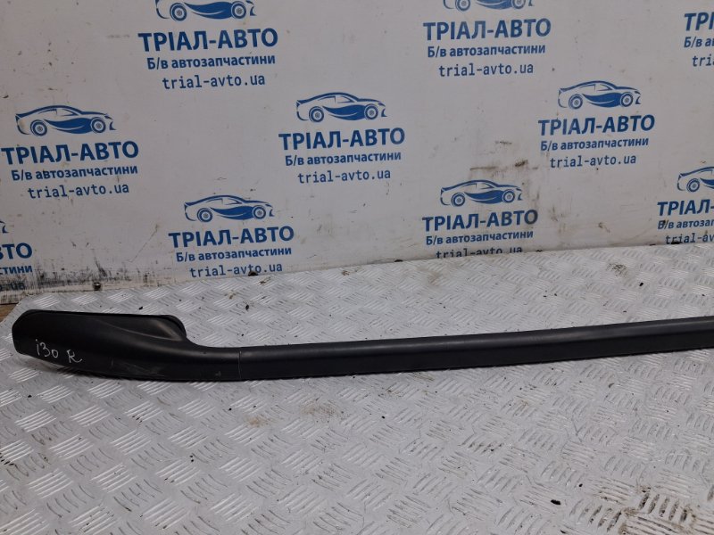 Рейлинг на крышу правый Hyundai I30 FD 1.6 diesel D4FB Рейлинг на крышу правый Hyundai I30 FD 1.6 diesel D4FB