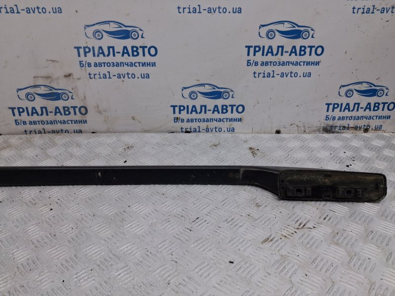 Рейлинг на крышу правый I30 2007-2012 FD 1.6 diesel D4FB Рейлинг на крышу правый I30 2007-2012 FD 1.6 diesel D4FB