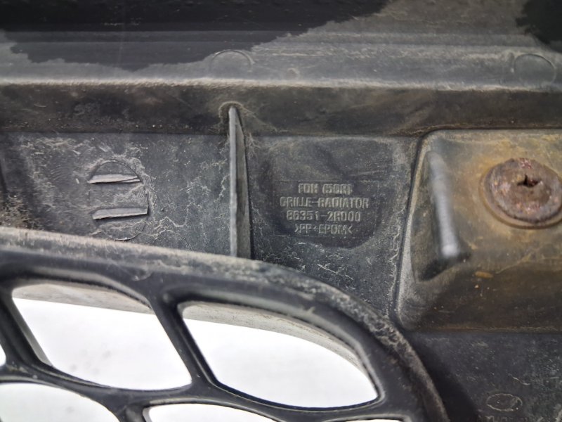 Решетка радиатора I30 2007-2012 FD 1.6 diesel D4FB Решетка радиатора I30 2007-2012 FD 1.6 diesel D4FB