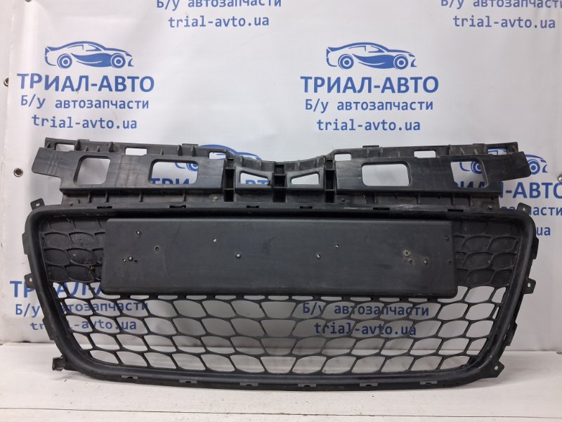 Запчасть решетка бампера центральная Hyundai I30 2007-2012 FD 1.6 diesel D4FB 865612R000 Б/У Решетка бампера центральная Hyundai I30 2007-2012 FD 1.6 diesel D4FB 865612R000 Б/У