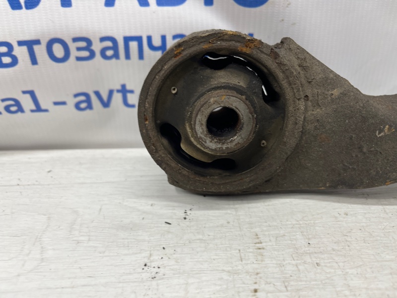 Рычаг передний нижний правый Hyundai I30 FD 1.6 diesel D4FB
