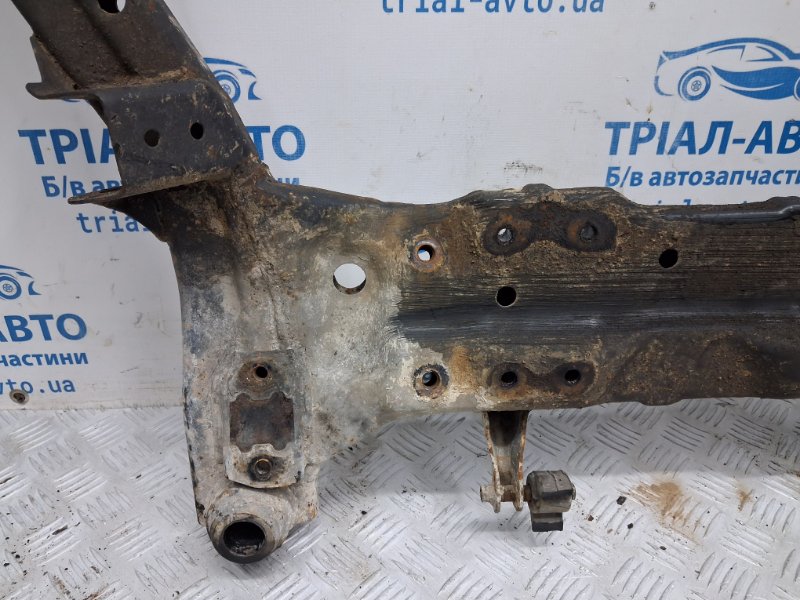 Балка передней подвески I30 2007-2012 FD 1.6 diesel D4FB Балка передней подвески I30 2007-2012 FD 1.6 diesel D4FB