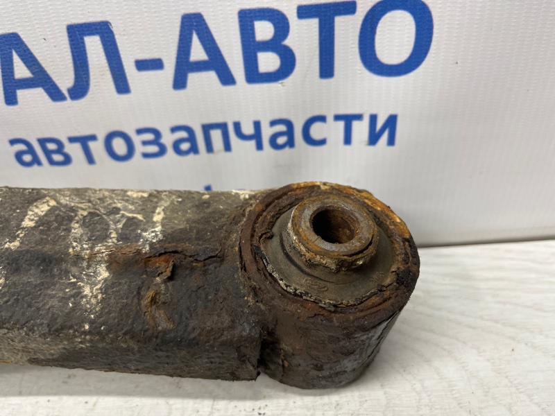 Рычаг задней подвески нижний поперечный (под пружину) Hyundai I30 FD 1.6 diesel D4FB Рычаг задней подвески нижний поперечный (под пружину) Hyundai I30 FD 1.6 diesel D4FB