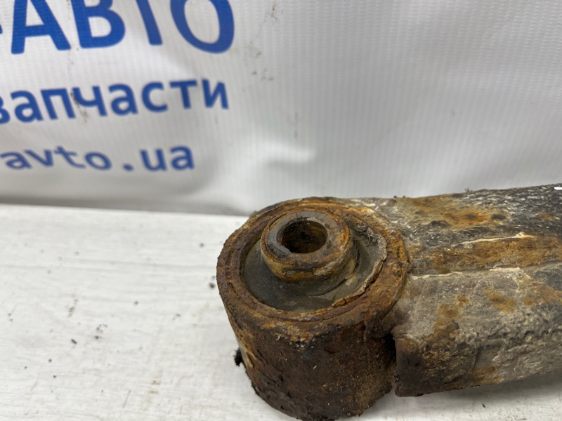 Рычаг задней подвески нижний поперечный (под пружину) I30 2007-2012 FD 1.6 diesel D4FB Рычаг задней подвески нижний поперечный (под пружину) I30 2007-2012 FD 1.6 diesel D4FB