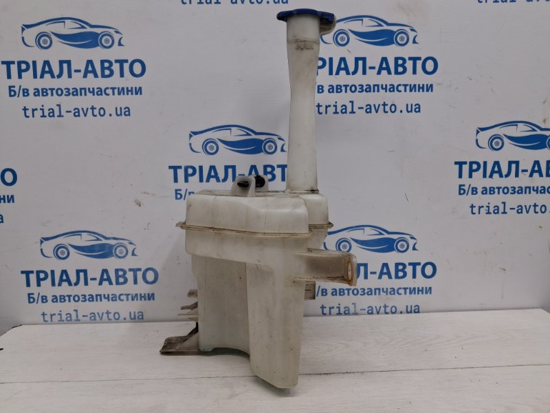 Бачок омывателя I30 2007-2012 FD 1.6 diesel D4FB Бачок омывателя I30 2007-2012 FD 1.6 diesel D4FB