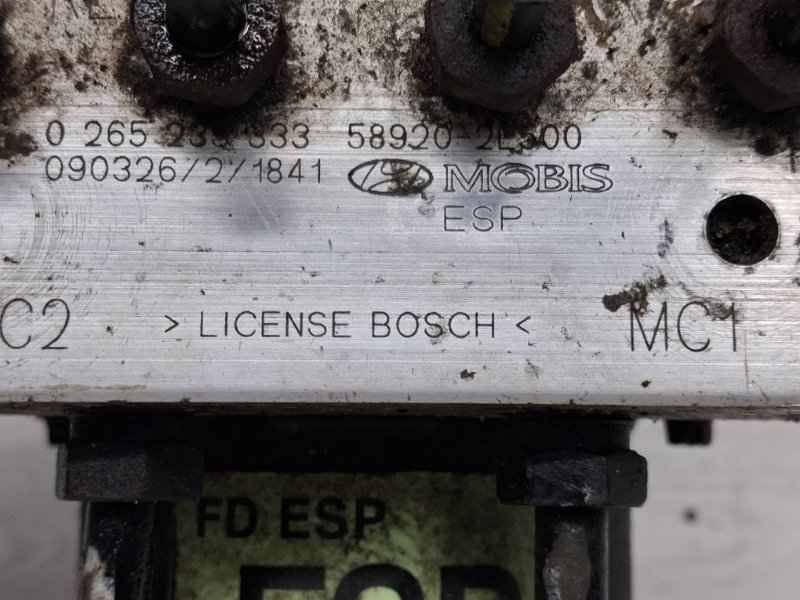 Блок abs I30 2007-2012 FD 1.6 diesel D4FB Блок abs I30 2007-2012 FD 1.6 diesel D4FB