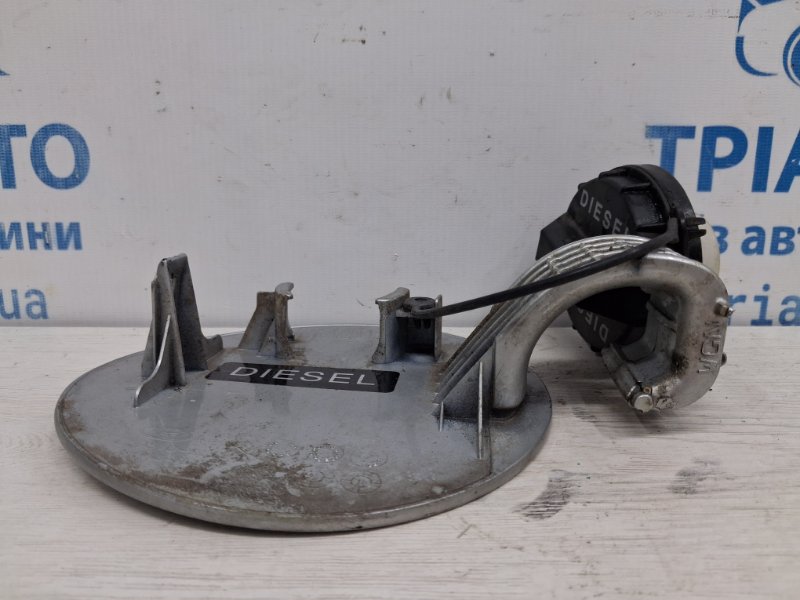 Лючок бака Hyundai I30 FD 1.6 diesel D4FB Лючок бака Hyundai I30 FD 1.6 diesel D4FB