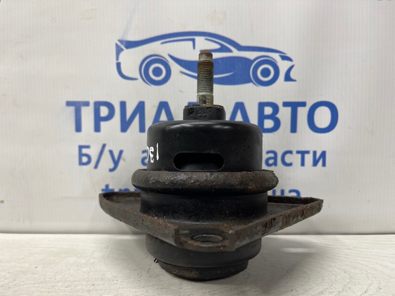 Запчасть подушка двс правая Hyundai I30 2007-2012 FD 1.6 diesel D4FB 218102H000 Б/У Подушка ДВС правая Hyundai I30 2007-2012 FD 1.6 diesel D4FB 218102H000 Б/У