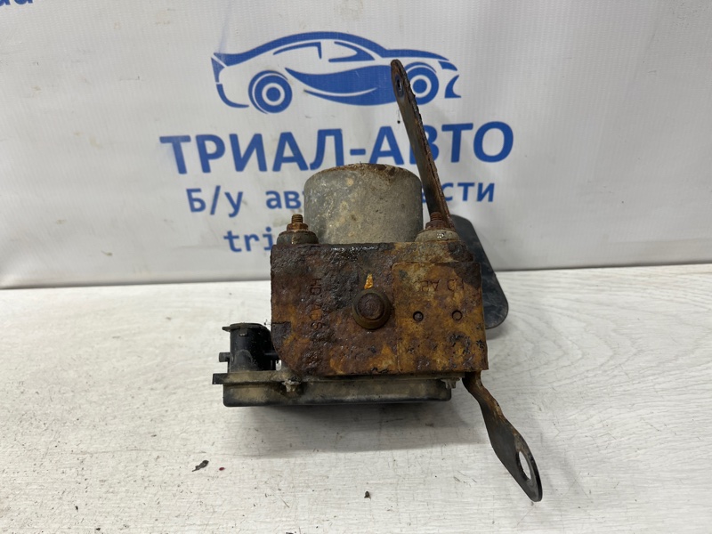 Блок abs Hyundai I30 FD 1.6 diesel D4FB Блок abs Hyundai I30 FD 1.6 diesel D4FB
