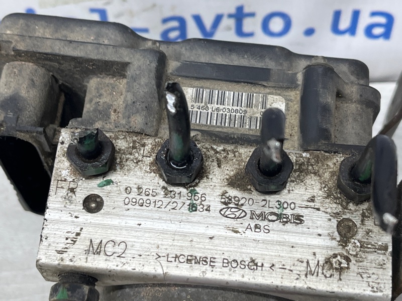 Блок abs I30 2007-2012 FD 1.6 diesel D4FB Блок abs I30 2007-2012 FD 1.6 diesel D4FB