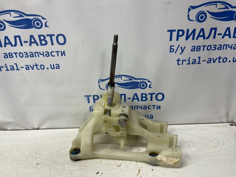 Кулиса передач Hyundai I30 FD 1.6 diesel D4FB Кулиса передач Hyundai I30 FD 1.6 diesel D4FB