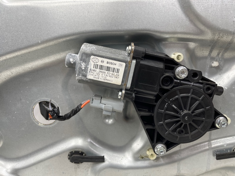 Стеклоподъемник передний правый Hyundai I30 FD 1.6 diesel D4FB