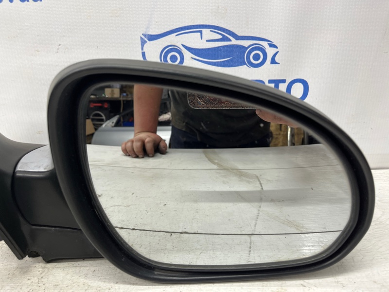 Зеркало правое I30 2007-2012 FD 1.6 diesel D4FB Зеркало правое I30 2007-2012 FD 1.6 diesel D4FB
