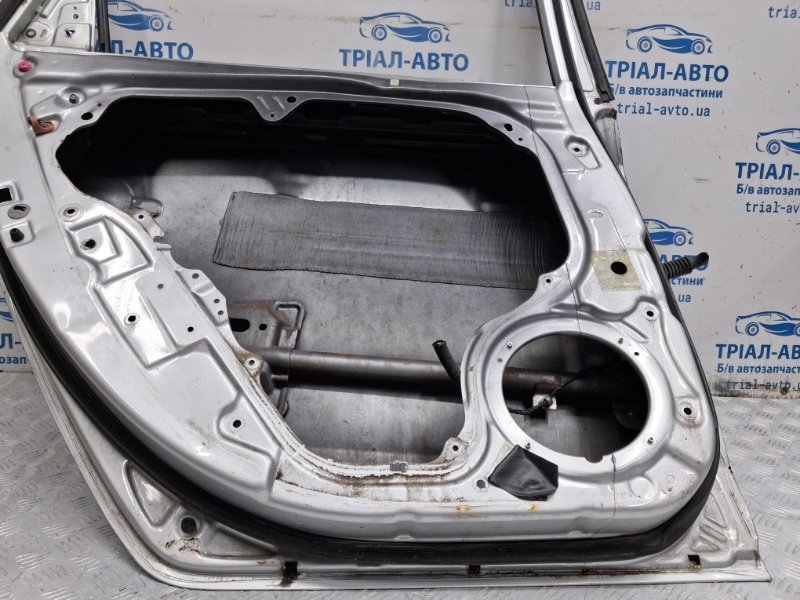 Дверь задняя левая I30 2007-2012 FD 1.6 diesel D4FB Дверь задняя левая I30 2007-2012 FD 1.6 diesel D4FB