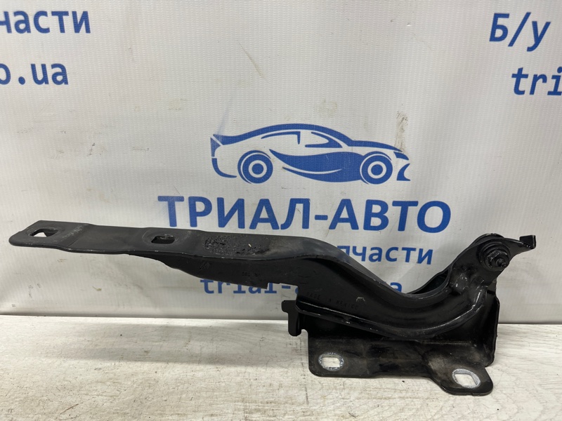 Запчасть петля капота правая Jeep Compass 2016-2020 MP 2.4 бензин EDE 68244074AA Б/У Петля капота правая Jeep Compass 2016-2020 MP 2.4 бензин EDE 68244074AA Б/У