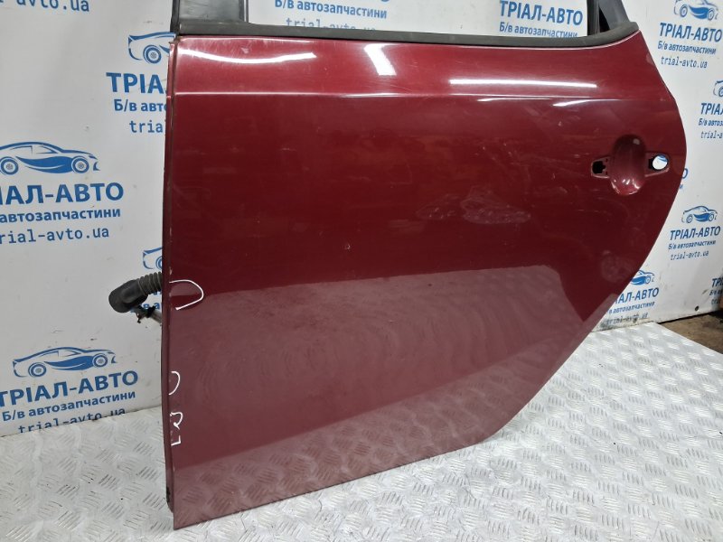 Дверь задняя левая Hyundai I30 FD 1.6 diesel D4FB Дверь задняя левая Hyundai I30 FD 1.6 diesel D4FB