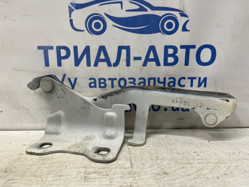 Запчасть петля капота правая Infiniti QX60 2013-2021 L50 3.5 бензин VQ35DE 654003JA0A Б/У Петля капота правая Infiniti QX60 2013-2021 L50 3.5 бензин VQ35DE 654003JA0A Б/У