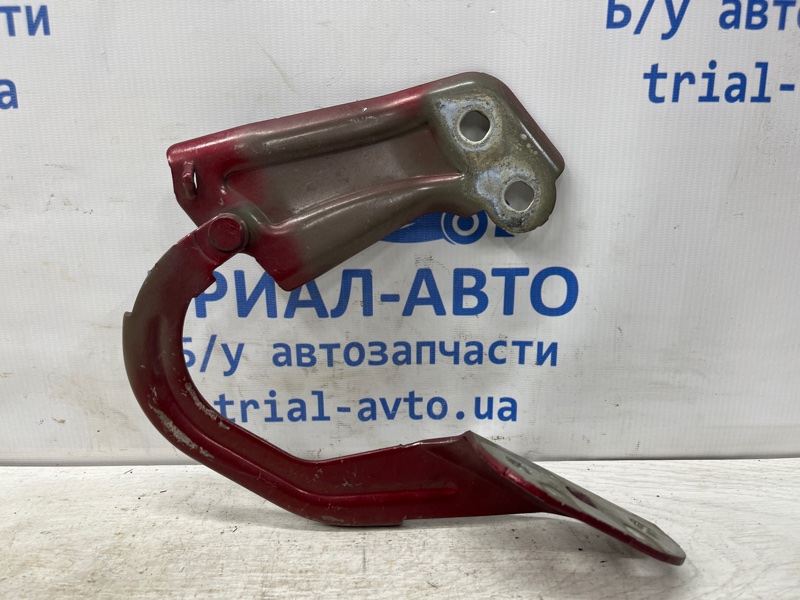 Запчасть петля капота левая Ford Escape 2012-2019 3 2.0 бензин ENR90 BM5Z16797A Б/У Петля капота левая Ford Escape 2012-2019 3 2.0 бензин ENR90 BM5Z16797A Б/У
