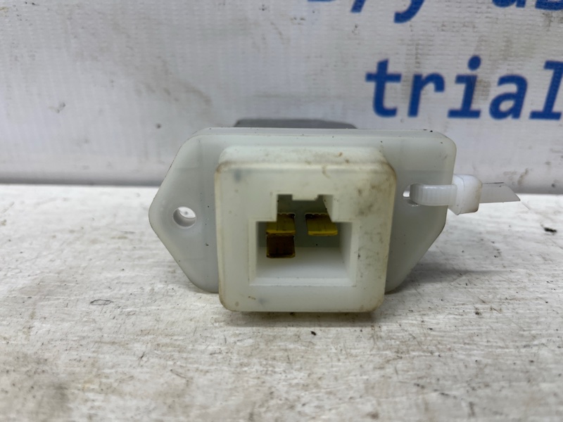 Резистор печки QX60 2013-2021 L50 3.5 бензин VQ35DE Резистор печки QX60 2013-2021 L50 3.5 бензин VQ35DE