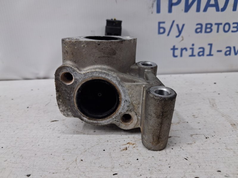 Клапан EGR Hyundai I30 FD 1.6 diesel D4FB Клапан EGR Hyundai I30 FD 1.6 diesel D4FB