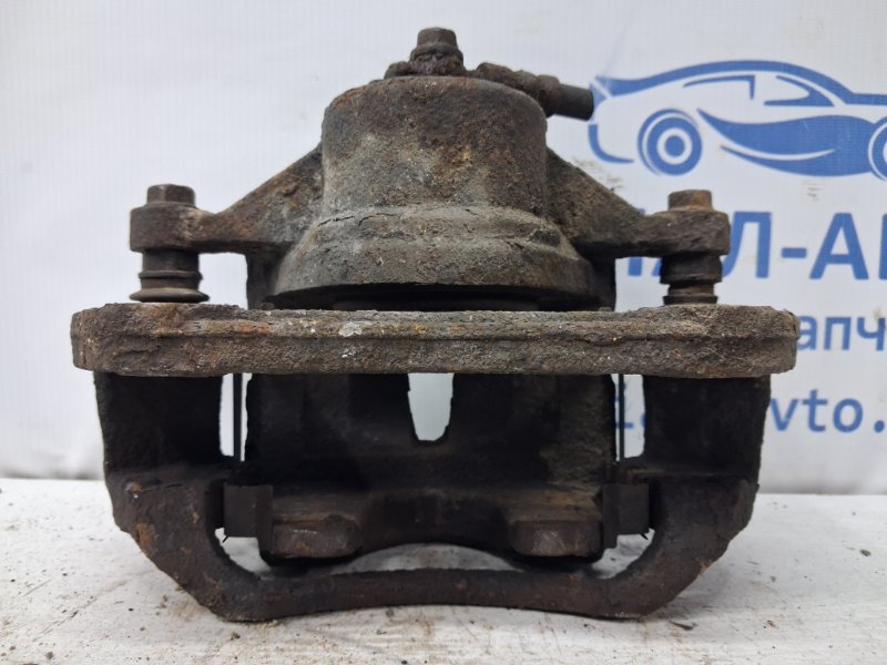 Суппорт передний левый I30 2007-2012 FD 1.6 diesel D4FB Суппорт передний левый I30 2007-2012 FD 1.6 diesel D4FB