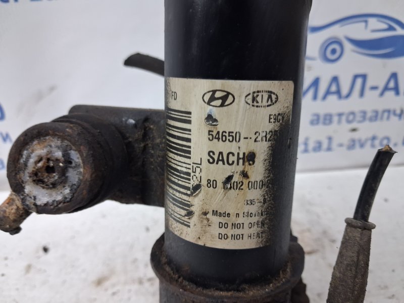 Амортизатор передний левый I30 2007-2012 FD 1.6 diesel D4FB Амортизатор передний левый I30 2007-2012 FD 1.6 diesel D4FB
