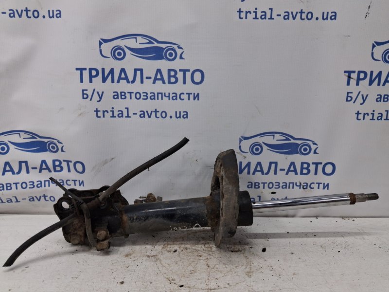 Запчасть амортизатор передний правый Hyundai I30 2007-2012 FD 1.6 diesel D4FB 546612L200 Б/У Амортизатор передний правый Hyundai I30 2007-2012 FD 1.6 diesel D4FB 546612L200 Б/У