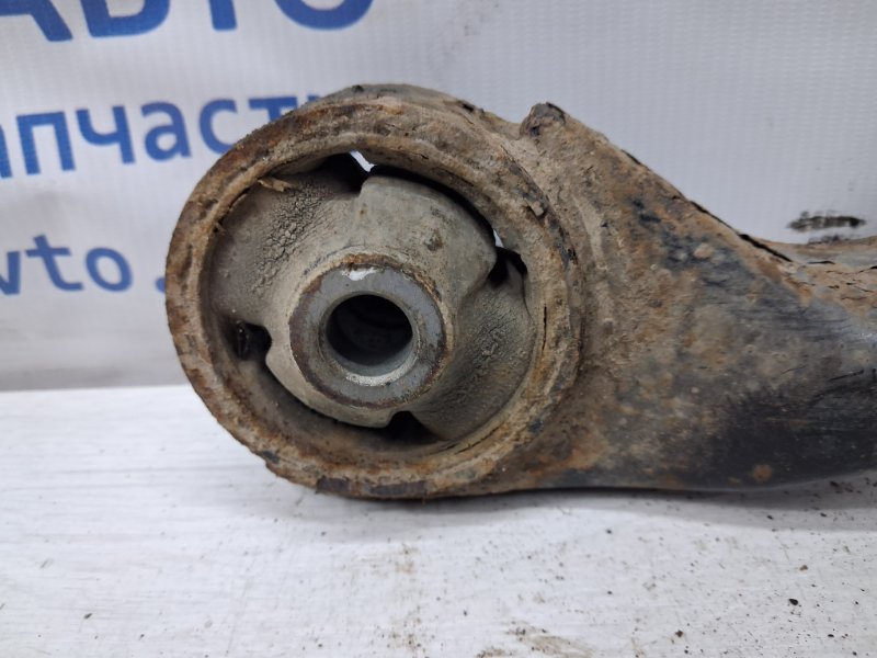 Рычаг правый I30 2007-2012 FD 1.6 diesel D4FB