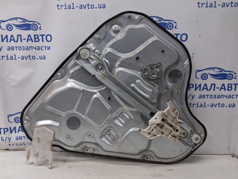 Стеклоподъемник задний правый (ручной) I30 2007-2012 FD 1.6 diesel D4FB Стеклоподъемник задний правый (ручной) I30 2007-2012 FD 1.6 diesel D4FB