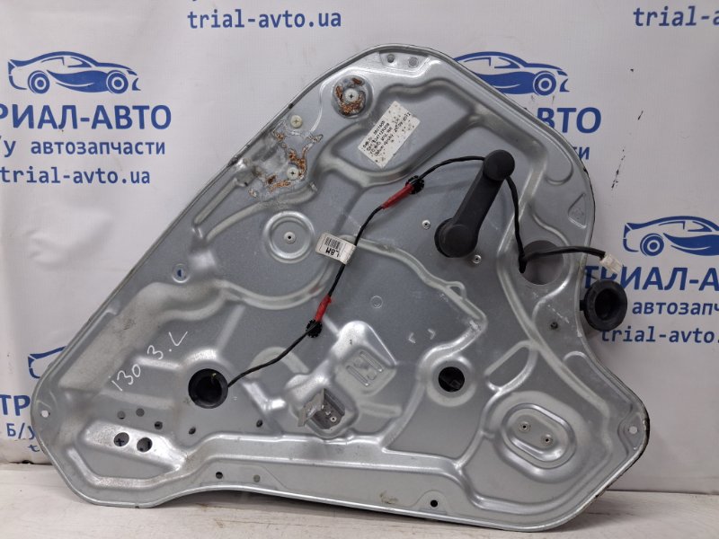 Запчасть стеклоподъемник задний левый (ручной) Hyundai I30 2007-2012 FD 1.6 diesel D4FB 834712R200 Б/У Стеклоподъемник задний левый (ручной) Hyundai I30 2007-2012 FD 1.6 diesel D4FB 834712R200 Б/У