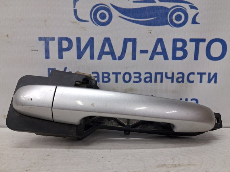 Запчасть ручка двери внешняя задняя левая Kia Ceed 2006-2012 ED 1.6 diesel D4FB 826511H010 Б/У Ручка двери внешняя задняя левая Kia Ceed 2006-2012 ED 1.6 diesel D4FB 826511H010 Б/У