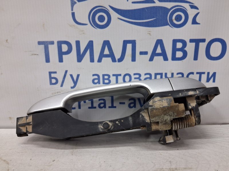 Ручка двери внешняя задняя левая Ceed 2006-2012 ED 1.6 diesel D4FB Ручка двери внешняя задняя левая Ceed 2006-2012 ED 1.6 diesel D4FB