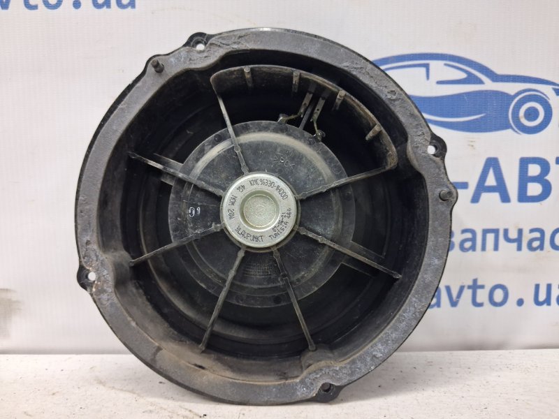 Динамик двери Ceed 2006-2012 ED 1.6 diesel D4FB Динамик двери Ceed 2006-2012 ED 1.6 diesel D4FB