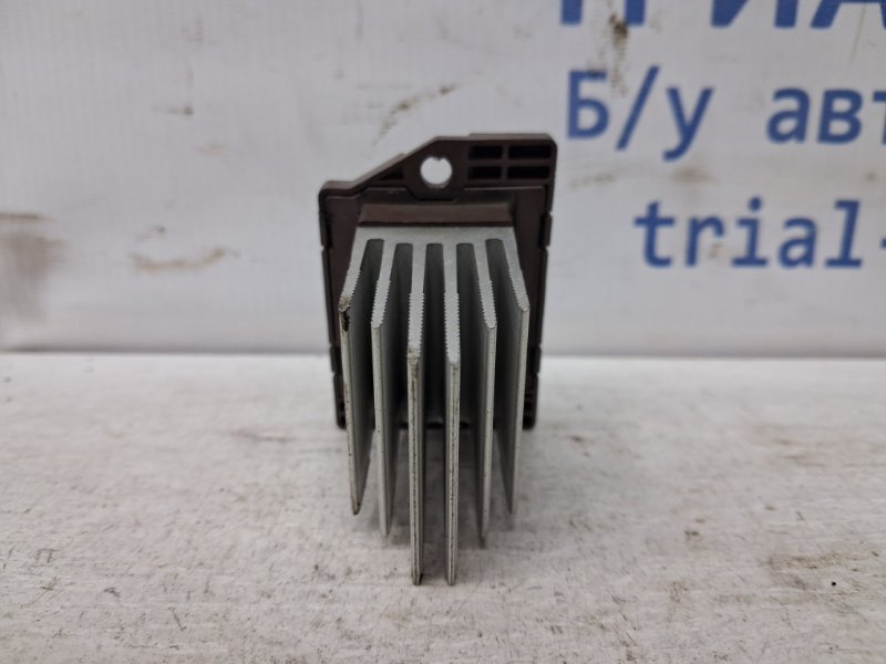 Резистор печки I30 2007-2012 FD 1.6 diesel D4FB Резистор печки I30 2007-2012 FD 1.6 diesel D4FB