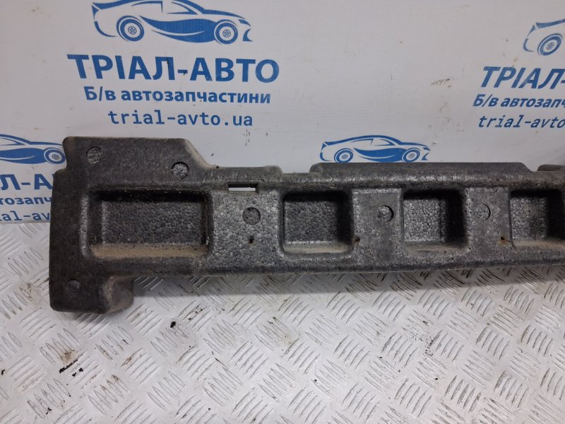 Абсорбер переднего бампера Ceed 2006-2012 ED 1.6 diesel D4FB Абсорбер переднего бампера Ceed 2006-2012 ED 1.6 diesel D4FB