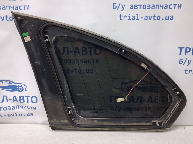 Стекло в кузов заднее правое Captiva 2006-2018 C100 2.0 Дизель Z20S Стекло в кузов заднее правое Captiva 2006-2018 C100 2.0 Дизель Z20S