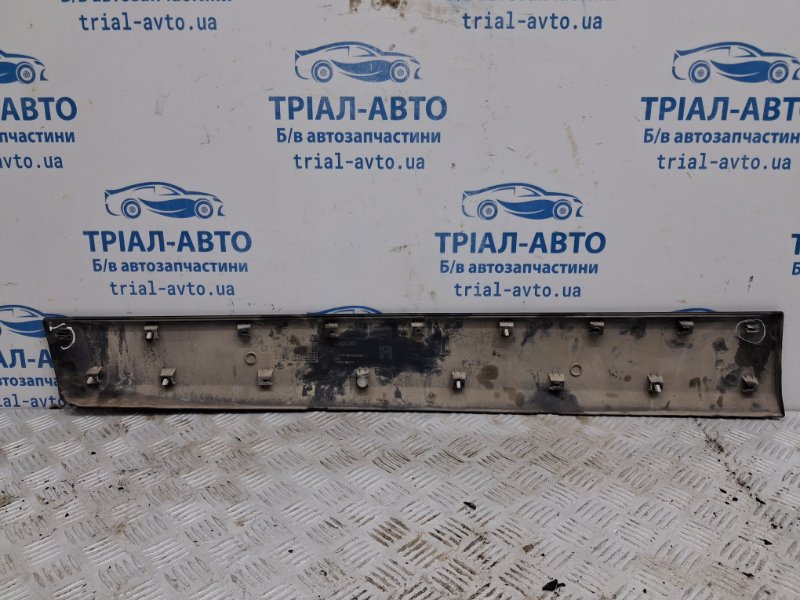 Накладка двери передняя правая Captiva 2006-2018 C100 2.0 Дизель Z20S Накладка двери передняя правая Captiva 2006-2018 C100 2.0 Дизель Z20S