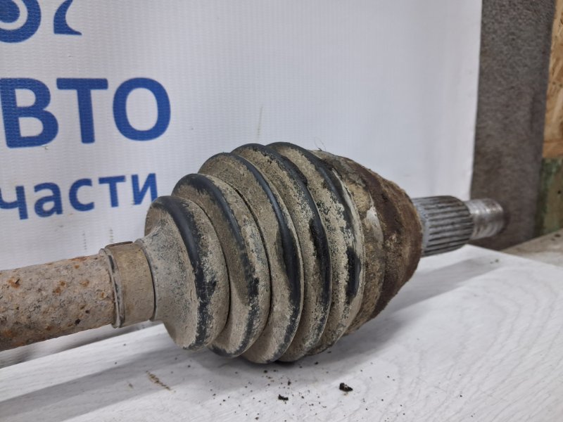 Привод задний Captiva 2006-2018 C100 2.0 Дизель Z20S Привод задний Captiva 2006-2018 C100 2.0 Дизель Z20S