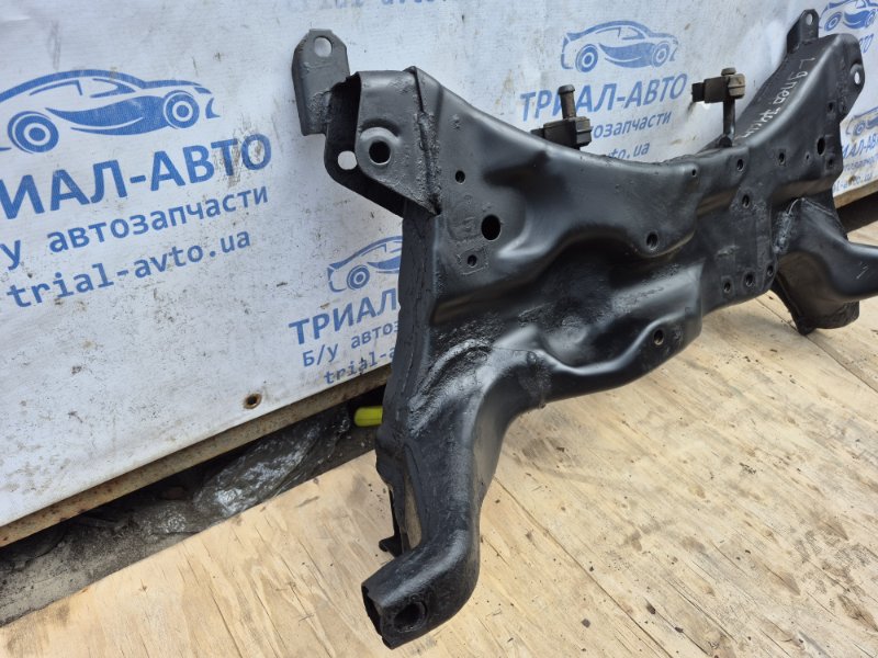 Балка передней подвески Mitsubishi Lancer 9 1.6 Бензин 4G18 Балка передней подвески Mitsubishi Lancer 9 1.6 Бензин 4G18