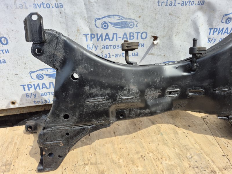 Балка передней подвески Lancer 2003-2009 9 1.6 Бензин 4G18 Балка передней подвески Lancer 2003-2009 9 1.6 Бензин 4G18