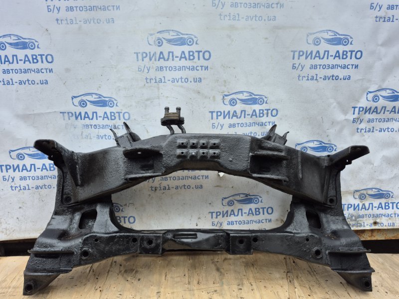 Запчасть балка задней подвески Mitsubishi Outlander 2003-2006 CU 2.4 бензин 4G69 MR961172 Б/У Балка задней подвески Mitsubishi Outlander 2003-2006 CU 2.4 бензин 4G69 MR961172 Б/У