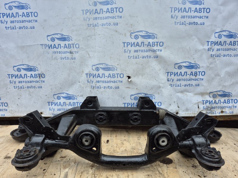 Балка задней подвески Korando 2010-2019 C200 2.0 diesel D20Dt