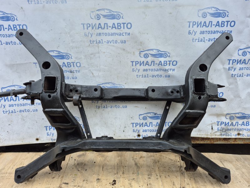 Запчасть балка задней подвески Chevrolet Captiva 2006-2018 C100 2.4 бензин Z24SED 96810758 Б/У Балка задней подвески Chevrolet Captiva 2006-2018 C100 2.4 бензин Z24SED 96810758 Б/У
