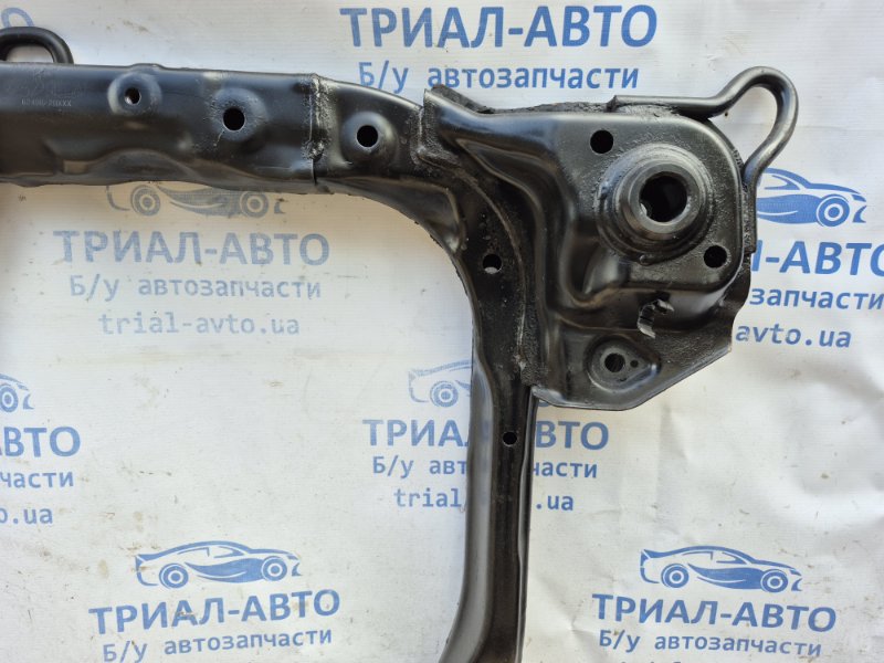 Балка передней подвески Santa fe 2005-2012 CM 2.2 diesel D4HB Балка передней подвески Santa fe 2005-2012 CM 2.2 diesel D4HB