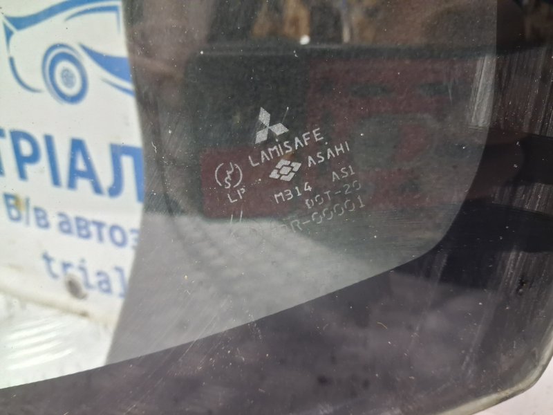 Стекло лобовое Pajero Sport 1996-2008 K9 2.5 Diesel 4D56 Стекло лобовое Pajero Sport 1996-2008 K9 2.5 Diesel 4D56